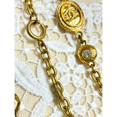 Vintage CHANEL chain and crystal glass necklace with medal CC mark charms. Can wear in double and triple. 0411211