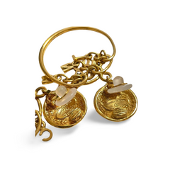 Vintage CHANEL golden round motif and logo letter dangling earrings. Rare and adorable jewelry for your collection. 060820ac2