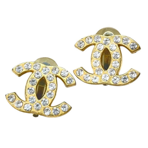 Vintage CHANEL CC mark earrings featuring sparkling clear rhinestones. A gorgeous and classic statement jewelry piece from CHANEL. 080831ys1