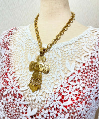 Vintage Chanel thick chain statement necklace with spiral petal flower, clover CC top and dangling leaves. Gorgeous jewelry. 070204ac2
