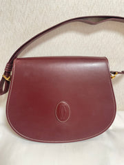 Vintage Cartier wine, bordeaux leather shoulder bag with embossed logo, purse from must de Cartier collection. Great daily bag. 070128ac3