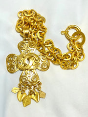 Vintage Chanel thick chain statement necklace with spiral petal flower, clover CC top and dangling leaves. Gorgeous jewelry. 070204ac2