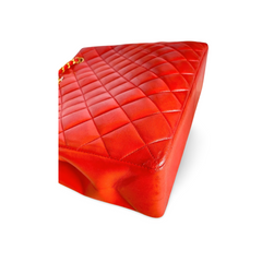 Vintage CHANEL red lambskin square shoulder bag with gold tone chain straps and gold CC. Paris limited edition. Classic purse. 060719ys