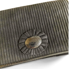 Vintage Bottega Venetia black suede clutch bag with bow motif and a built-in mirror. 051009ap2