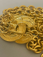 Vintage CHANEL gold chain belt with triple layer chains and two large matelasse CC mark charms. Gorgeous belt. 41.7"/106cm. 070527ac4