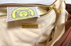 Vintage Bottega Veneta brown intrecciato, woven lambskin handbag with shoulder strap. 071004y1