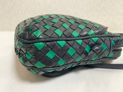 Vintage Bottega Veneta intrecciato navy and green woven lamb leather shoulder bag. 070203ys1