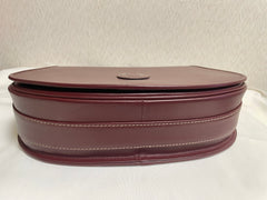 Vintage Cartier wine, bordeaux leather shoulder bag with embossed logo, purse from must de Cartier collection. Great daily bag. 070128ac3