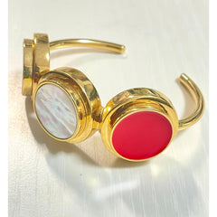 1990s. Vintage Mulberry Gold-Tone Bangle with Red, Brown Marble & Shell Charms, Made in Italy. 080917ys2