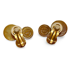 Vintage Celine golden 3 round frame faux pearl earrings. Classic jewelry piece back in the era. 061001ac2