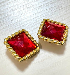 Vintage Celine pyramid cut stud design red gripoix earrings with square golden twisted frames. Gorgeous statement jewelry. 070128ac2
