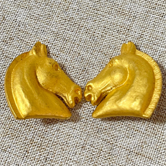 Vintage HERMES gold tone horse earrings. Fun and unique jewel piece from Bijouterie Fantaisie collection. 060521ac3