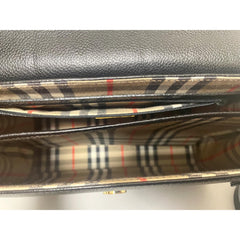 Vintage Burberry genuine black leather handbag with golden logo motif and Nova check linings. Can be shoulder bag. 081005ys1