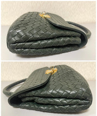 Vintage Bottega Veneta dark green intrecciato woven leather handbag. Rare masterpiece. 070324ac
