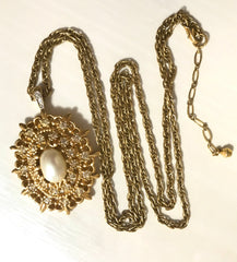 Vintage NINA RICCI statement necklace with oval shape pendant top with pearl and crystal stones. Rare and gorgeous gift. 0405165