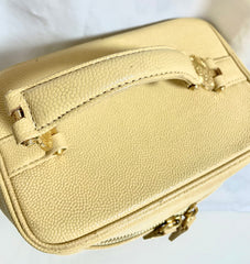Vintage Gianni Versace cream yellow vanity large purse with golden logo charms. Perfect gift idea. Lady Gaga style. 041205ac2