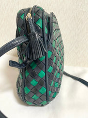 Vintage Bottega Veneta intrecciato navy and green woven lamb leather shoulder bag. 070203ys1