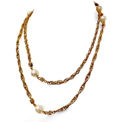 Vintage CHANEL long necklace with faux pearl and mini CC marks. Can be worn as double or as bracelet. Classic jewelry piece. 061217ac3