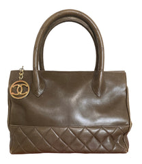 Vintage CHANEL Brown Lambskin Matelassé Tote Bag | Large Gold CC Charm | Classic Daily Handbag | Made in Italy | 050630