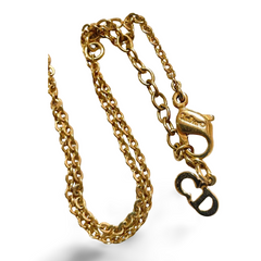 Vintage Christian Dior heart top necklace with rhinestone crystals. Gorgeous jewelry. 070218ys6