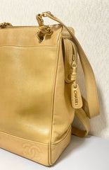 Vintage CHANEL brown beige caviar leather chain tote bag, shoulder purse with CC stitch marks. Classic and daily use bag. 070429re
