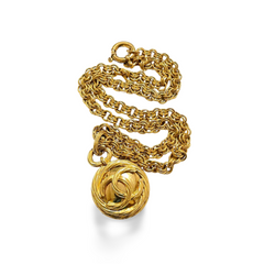 Vintage CHANEL nice and heavy chain necklace with round twisted CC and mirror pendant top. Best gift idea. 051125ya1