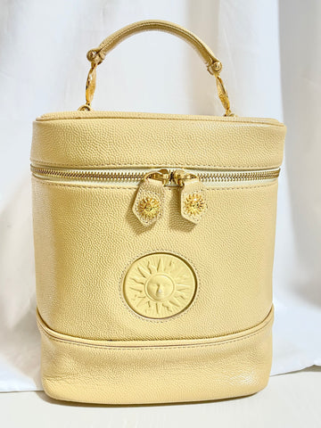 Vintage Gianni Versace cream yellow vanity large purse with golden logo charms. Perfect gift idea. Lady Gaga style. 041205ac2