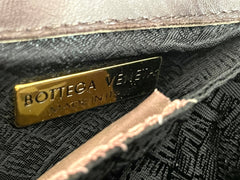 Vintage Bottega Veneta brown fisherman style intrecciato shoulder bag, mini purse. Unique piece you must have. 070218ys10