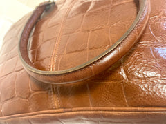 Vintage Mulberry croc embossed brown leather large tote bag in oval shape. Masterpiece back in the era. Roger Saul era. 071030y1