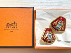Vintage Hermes cloisonne golden earrings with tiger design in red. Fan shape. Classic jewelry. Great gift idea. 070428m1