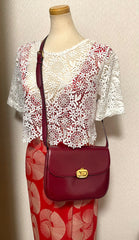 MINT. Vintage Celine wine red leather shoulder bag, clutch purse with wine and golden logo. Perfect elegance for your daily use. 050215ya1