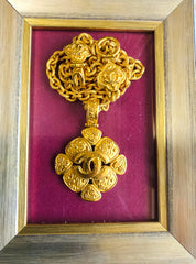 MINT. Vintage CHANEL chain necklace with large arabesque petal flower pendant top and CC mark. Gorgeous masterpiece jewelry. 050510ra4