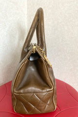 Vintage CHANEL Brown Lambskin Matelassé Tote Bag | Large Gold CC Charm | Classic Daily Handbag | Made in Italy | 050630