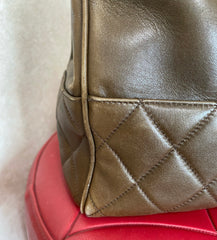 Vintage CHANEL Brown Lambskin Matelassé Tote Bag | Large Gold CC Charm | Classic Daily Handbag | Made in Italy | 050630