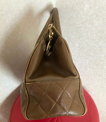 Vintage CHANEL Brown Lambskin Matelassé Tote Bag | Large Gold CC Charm | Classic Daily Handbag | Made in Italy | 050630