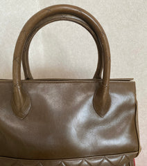 Vintage CHANEL Brown Lambskin Matelassé Tote Bag | Large Gold CC Charm | Classic Daily Handbag | Made in Italy | 050630