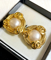 Vintage CHANEL large golden round earrings with faux pearl and CC motifs. Big size earrings. 050601ya4