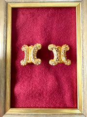 Vintage Celine golden and cristal earrings with extra large triomphe logo. Gorgeous Celine jewelry. 050719ac