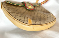 Vintage Gucci GG monogram shoulder bag with red and green webbing color convo shoulder bag. Golden and silver GG motif on the flap. 0411273