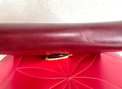 Vintage Celine wine red shoulder bag with clutch purse with golden carriage logo. Perfect elegance for your daily use. 050326rk1