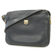 Vintage Celine navy genuine leather shoulder bag with golden logo. Perfect elegance for your daily use. 0410245