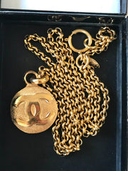 Vintage CHANEL golden chain necklace with round CC mark charm pendant top. Gorgeous jewelry. Best gift idea. 040107br1