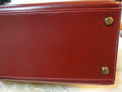 1980s Vintage HERMES Kelly 32 bag rouge ash box calf leather with gold hardware. Exterior stitch. Stamp K in O, 1981. Best known classic bag