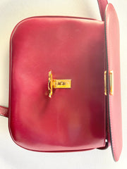 MINT. Vintage Celine wine red leather shoulder bag, clutch purse with wine and golden logo. Perfect elegance for your daily use. 050215ya1