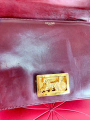 Vintage Celine wine red shoulder bag with clutch purse with golden carriage logo. Perfect elegance for your daily use. 050326rk1
