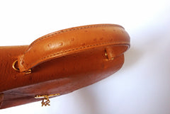 MINT. Vintage Nina Ricci tan brown ostrich-embossed leather handbag purse with golden motif at closure. Masterpiece by Maroquinerie