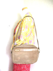 Vintage Christian Dior brown beige suede leather shoulder bag with golden CD motif. Masterpiece from MODELE EXCLUSIF. Unisex daily bag. 070403re1