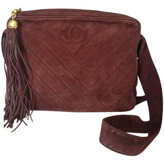 Vintage CHANEL dark brown V stitch suede leather shoulder bag with CC stitch mark and long tassel. Best Chanel purse. 0512191