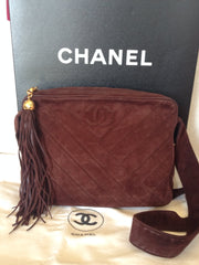 Vintage CHANEL dark brown V stitch suede leather shoulder bag with CC stitch mark and long tassel. Best Chanel purse. 0512191