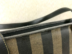 Vintage FENDI classic pecan stripe pattern large shopper tote bag with black leather handles. Daily use bag for Unisex.